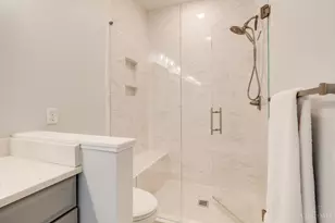 3767 Hyde Park Ave, Cincinnati, OH 45209 - Photo 27