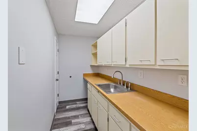 759 Wessel Drive, Fairfield, OH 45014 - Photo 7