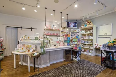 3 Village Square, Glendale, OH 45246 - Photo 37