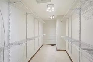 8784 Eagle Ridge Dr, West Chester, OH 45069 - Photo 35