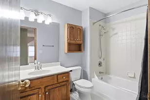 8784 Eagle Ridge Dr, West Chester, OH 45069 - Photo 43