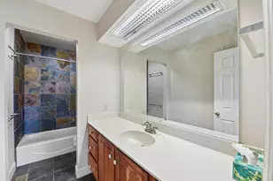 3758 Philnoll Dr, Colerain Township, OH 45247 - Photo 23