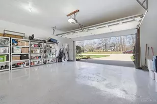 9678 Iris Dr, West Chester, OH 45241 - Photo 39