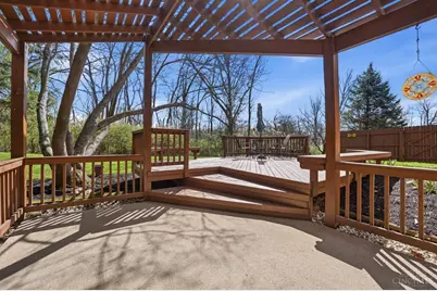 9678 Iris Drive, West Chester, OH 45241 - Photo 41