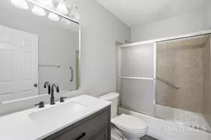 9891 McCauly Woods Dr, West Chester, OH 45241 - Photo 41