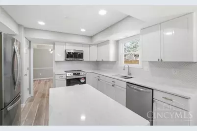 9891 McCauly Woods Drive, West Chester, OH 45241 - Photo 25