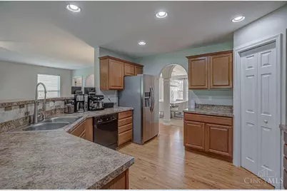 1942 Chase Avenue, Cincinnati, OH 45223 - Photo 13