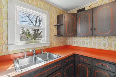 19 Parkway Avenue, Cincinnati, OH 45216 - Photo 7