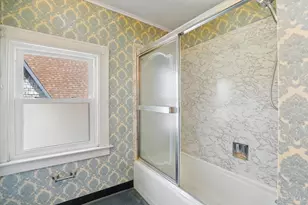 19 Parkway Ave, Cincinnati, OH 45216 - Photo 13