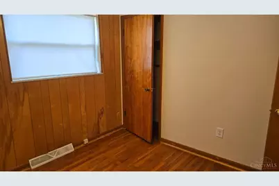 4221 Forsythia Drive, Union Township, OH 45245 - Photo 7