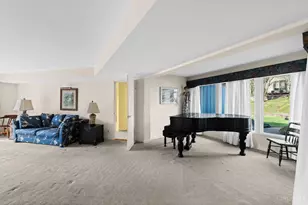 301 Wanoka Woods Dr, Terrace Park, OH 45174 - Photo 5