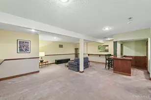 9321 Hunters Creek Dr, Blue Ash, OH 45242 - Photo 51