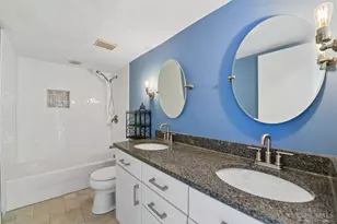 9321 Hunters Creek Dr, Blue Ash, OH 45242 - Photo 41