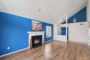 9321 Hunters Creek Dr, Blue Ash, OH 45242 - Photo 9