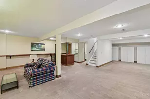 9321 Hunters Creek Dr, Blue Ash, OH 45242 - Photo 47