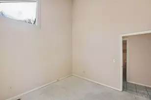 9321 Hunters Creek Dr, Blue Ash, OH 45242 - Photo 39