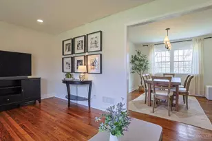 8124 Cabinet Cir, Anderson Township, OH 45244 - Photo 7