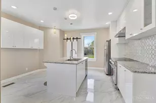 3331 Bonaparte, Cincinnati, OH 45207 - Photo 9