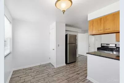 4947 Charlemar Drive, Cincinnati, OH 45227 - Photo 5