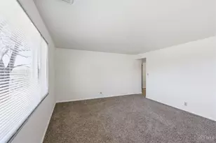 4947 Charlemar Dr, Cincinnati, OH 45227 - Photo 9