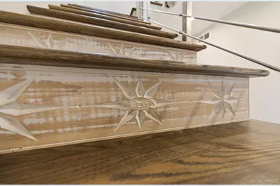 206 Wade Street, Cincinnati, OH 45202 - Photo 11