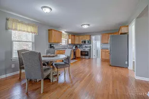 1399 Treaty Ct, Hamilton, OH 45013 - Photo 5