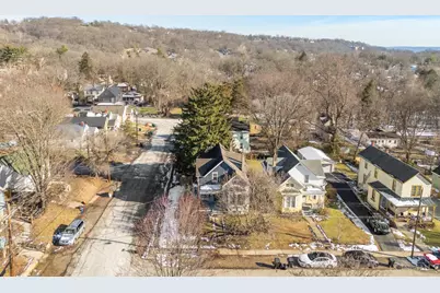 4726 Castle Place, Cincinnati, OH 45227 - Photo 3