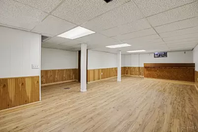 1899 Berkshire, Cincinnati, OH 45230 - Photo 19