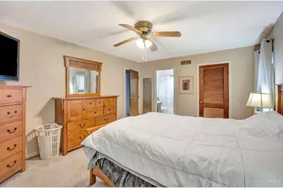 5525 Whispering, Cincinnati, OH 45247 - Photo 23