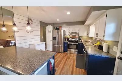 3301 Linsan Drive, Green Township, OH 45239 - Photo 13