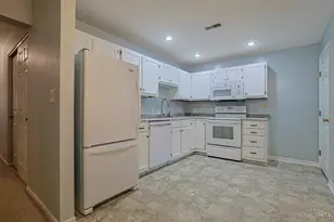 3703 W Galbraith Rd, Cincinnati, OH 45247 - Photo 15