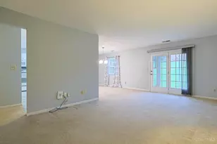 3703 W Galbraith Rd, Cincinnati, OH 45247 - Photo 7