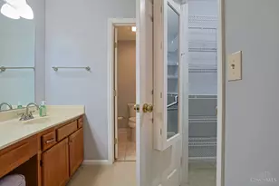 3703 W Galbraith Rd, Cincinnati, OH 45247 - Photo 27