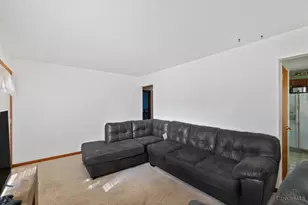 142 Barrington Dr, Hamilton, OH 45013 - Photo 7