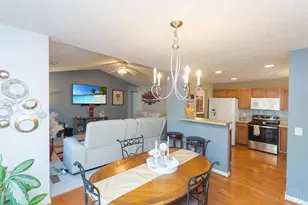 7633 Sandstone Trail, Hamilton Township, OH 45039 - Photo 11