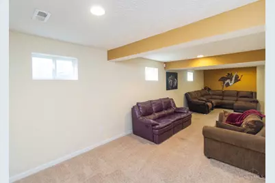 7633 Sandstone Trail, Hamilton Township, OH 45039 - Photo 19