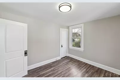 3543 Wilson Avenue, Cincinnati, OH 45229 - Photo 31