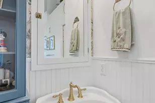 1502 Huntcrest Dr, Cincinnati, OH 45255 - Photo 49