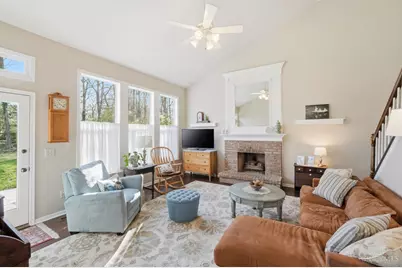 1502 Huntcrest Drive, Cincinnati, OH 45255 - Photo 7