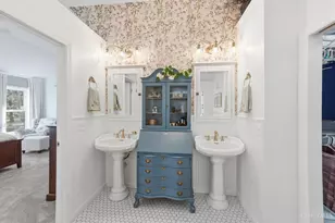 1502 Huntcrest Dr, Cincinnati, OH 45255 - Photo 47