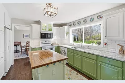 1502 Huntcrest Drive, Cincinnati, OH 45255 - Photo 17