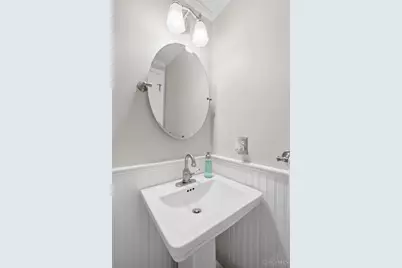 1502 Huntcrest Drive, Cincinnati, OH 45255 - Photo 37