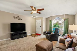 3185 Yellowtail Terrace, Hamilton Township, OH 45152 - Photo 7