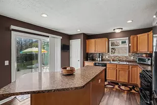 3185 Yellowtail Terrace, Hamilton Township, OH 45152 - Photo 11