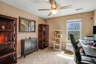 3185 Yellowtail Terrace, Hamilton Township, OH 45152 - Photo 15