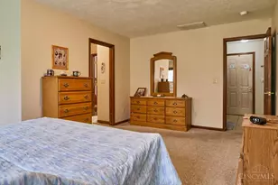 19 Prairie Creek Crossing, Wilmington, OH 45177 - Photo 9