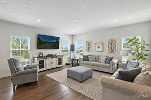 470 Pleasant Rdg Dr, Lebanon, OH 45036 - Photo 9