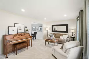 10701 Old Pond Dr, Montgomery, OH 45249 - Photo 7