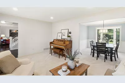 10701 Old Pond Drive, Montgomery, OH 45249 - Photo 9