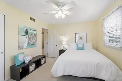 10701 Old Pond Drive, Montgomery, OH 45249 - Photo 33